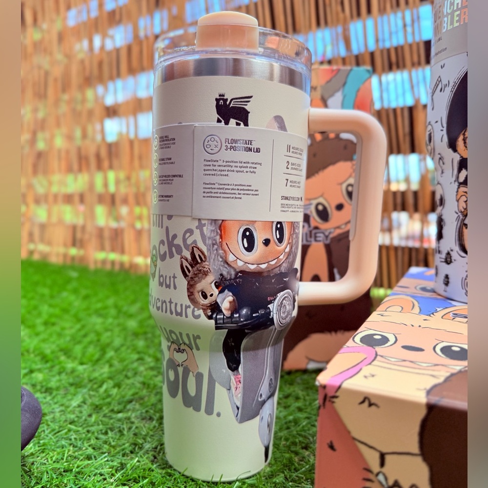 The Monsters x Stanley Quencher H2.0 40oz. - Cute Anime Water Bottle with Handle